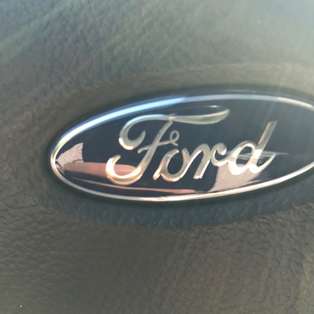 Meet your Posher, Edwin